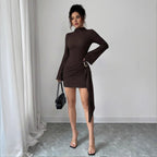 Damen nan figurbetontes Strick-Minikleid mit Stehkragen, Trompetenärmeln und seitlichem Drapé mit Zierring R&B