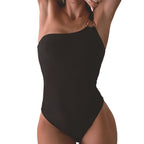Damen Einteiler Badeanzug mit asymmetrischem Design und goldenen Akzenten R&B