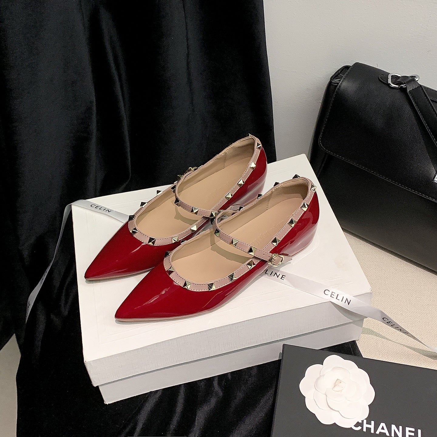 Damen Ballerinas mit verstellbarem Riemchen und luxuriösem Glanz