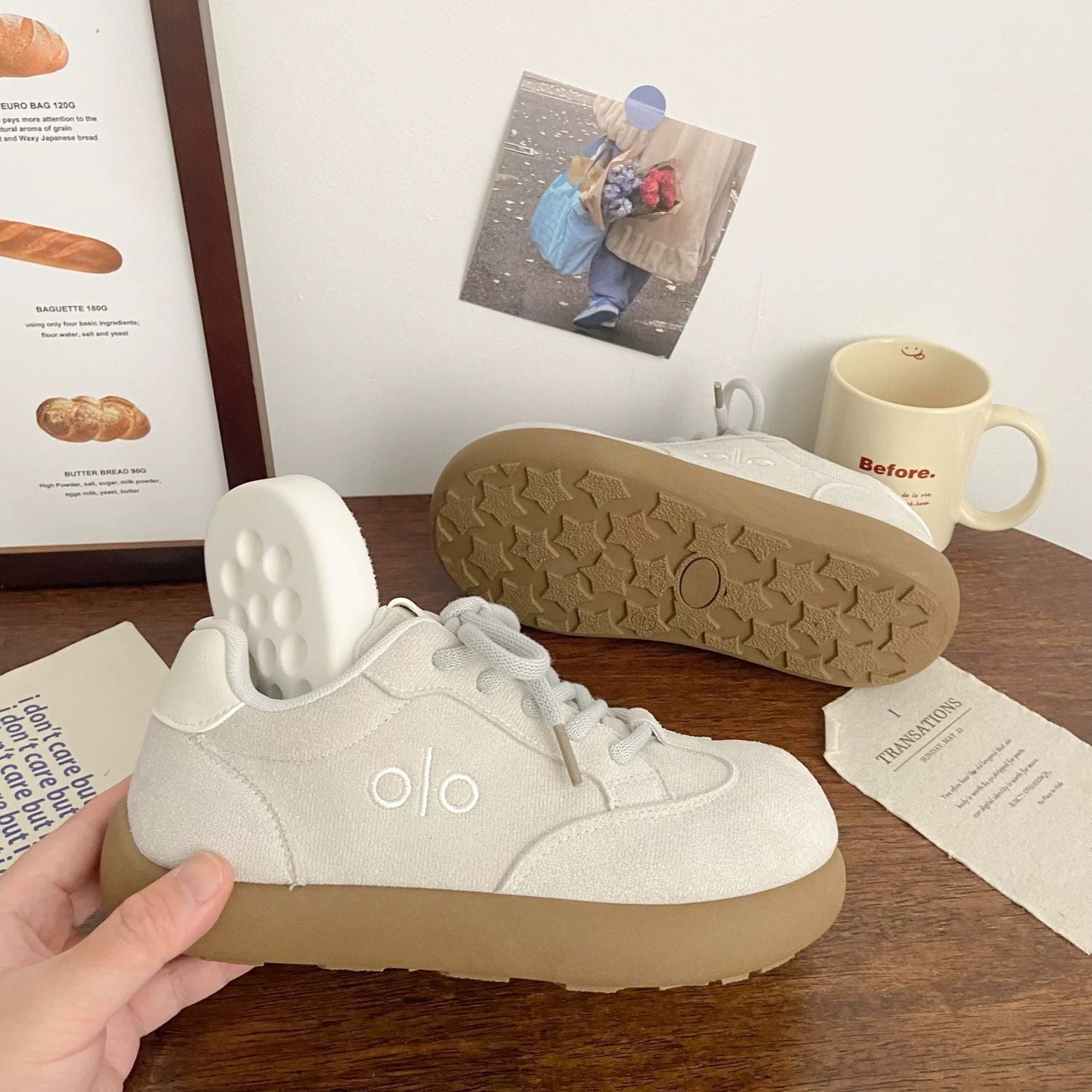 Damen Sneaker mit dicker, flexibler Sohle und atmungsaktivem Obermaterial