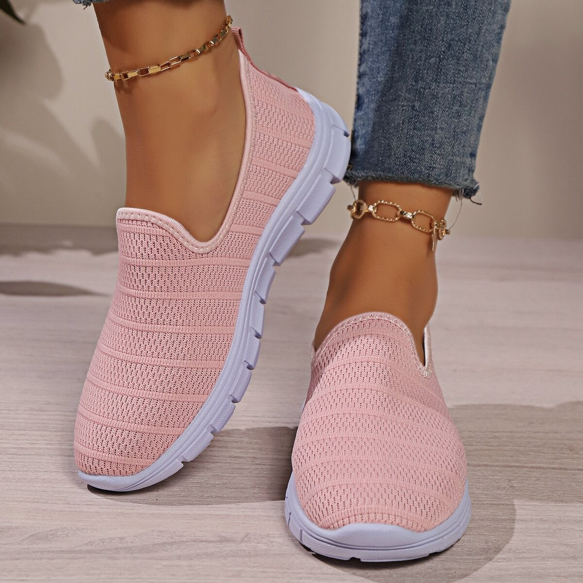 Damen Bequeme Slip-On Sneakers mit atmungsaktivem Obermaterial und flexibler Sohle R&B