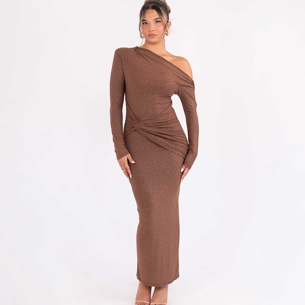 Damen Elegantes Maxikleid mit asymmetrischem Ausschnitt und schimmerndem Effekt R&B