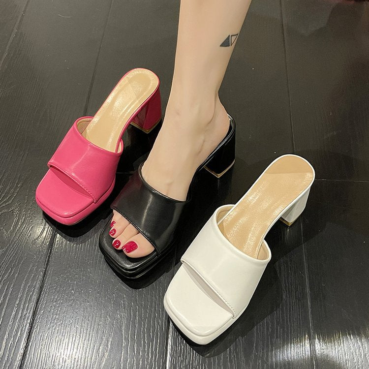 Damen Slides mit elegantem Blockabsatz und modischer Schuhspitze R&B