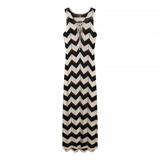 Damen Maxikleid mit raffiniertem Zick-Zack-Muster und eleganter Schnürung R&B