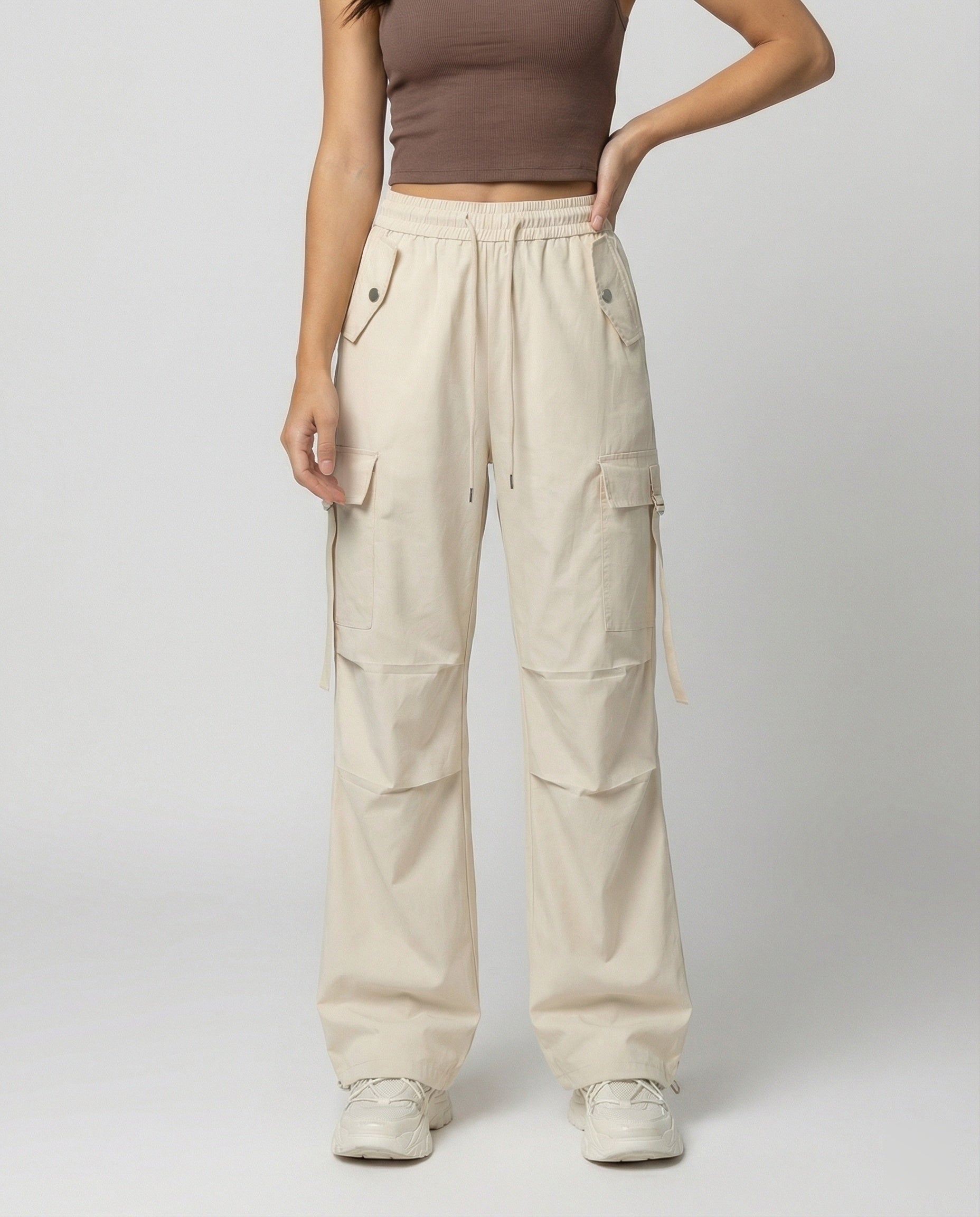 Damen weite Cargohose im Palazzoschnitt mit Tunnelzugbund elastischem Rückenteil und Multifachtaschen R&B