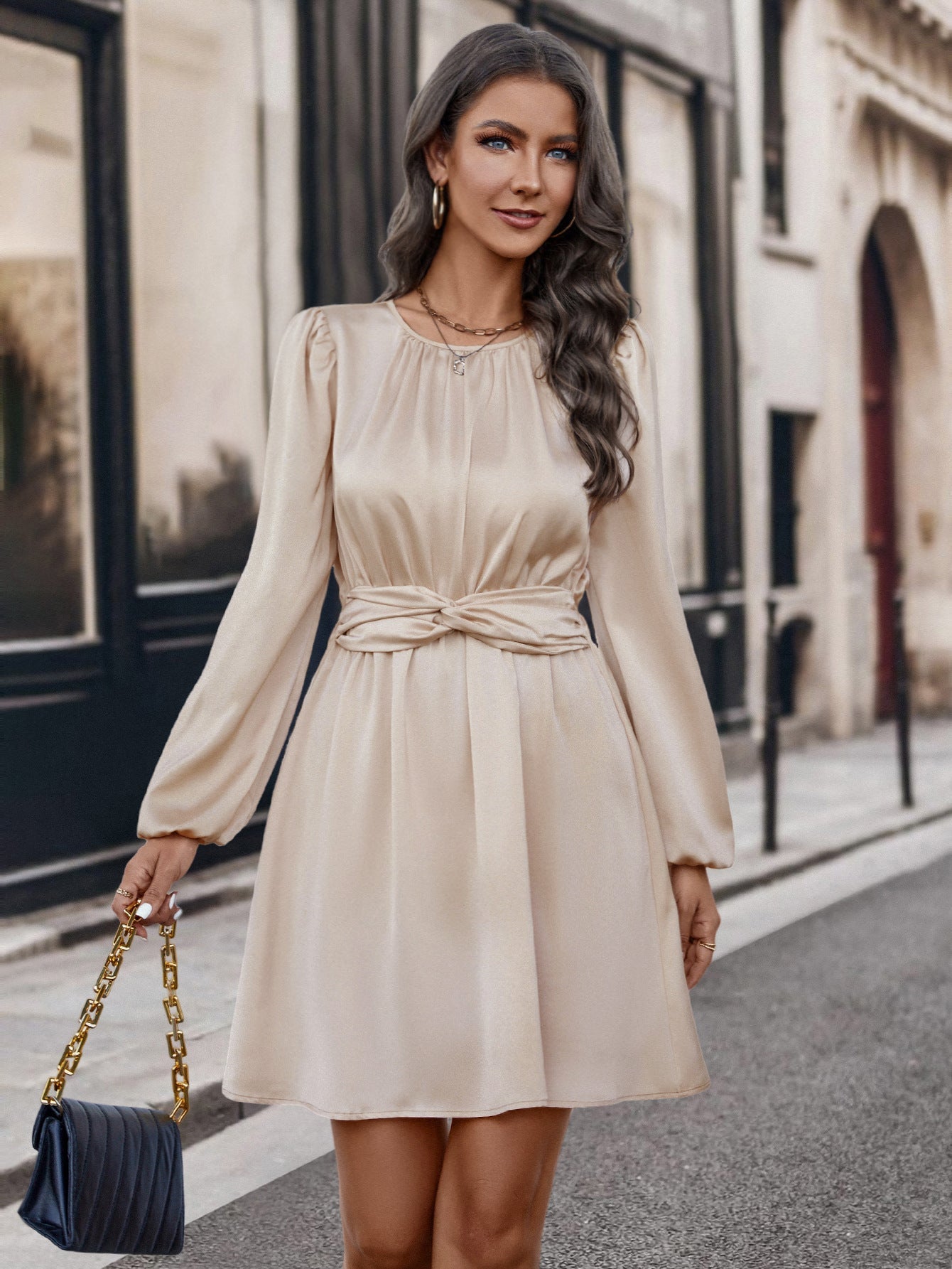 Damen elegantes Mini-Kleid mit tailliertem Schnitt und Puffärmeln R&B