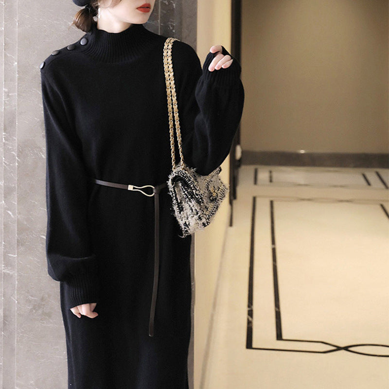 Damen Elegantes Strickmaxikleid mit hochgeschlossenem Kragen und dekorativen Knöpfen R&B