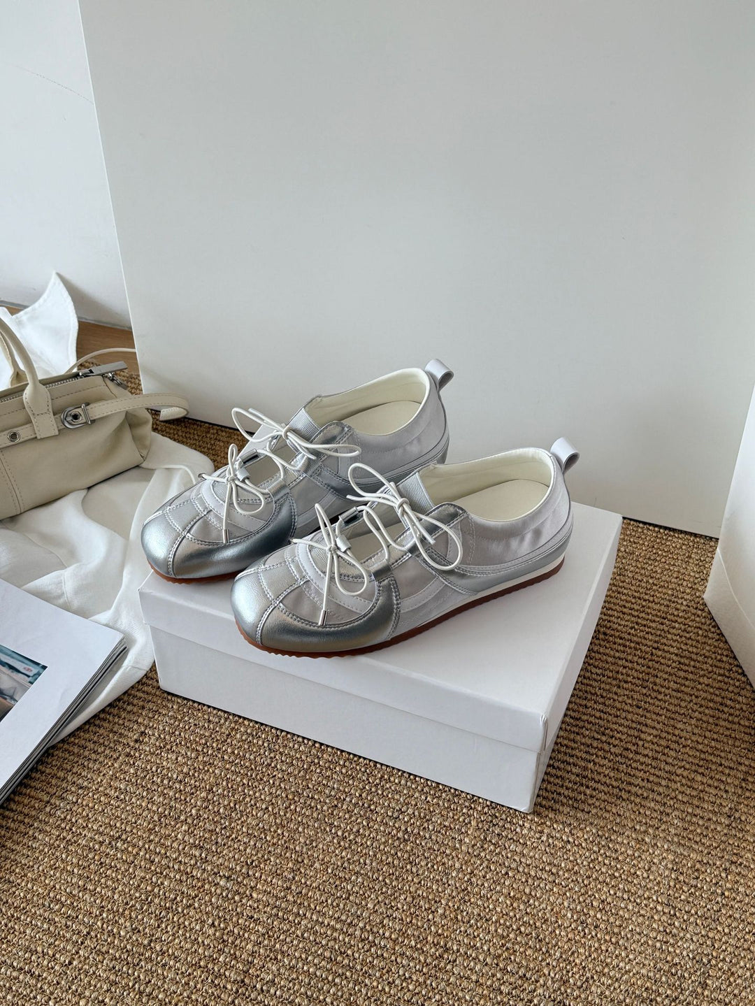 Damen sportliche Lauf- und Freizeitschuhe mit atmungsaktivem Obermaterial und rutschfester Sohle R&B