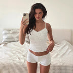 Damen Elegantes Spitzen-Nachtwäsche Set mit Schnürdetails R&B