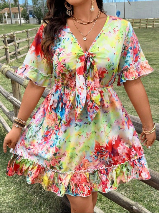 Damen sommerliches Kleid mit voluminösen Rüschen und floralem Design R&B