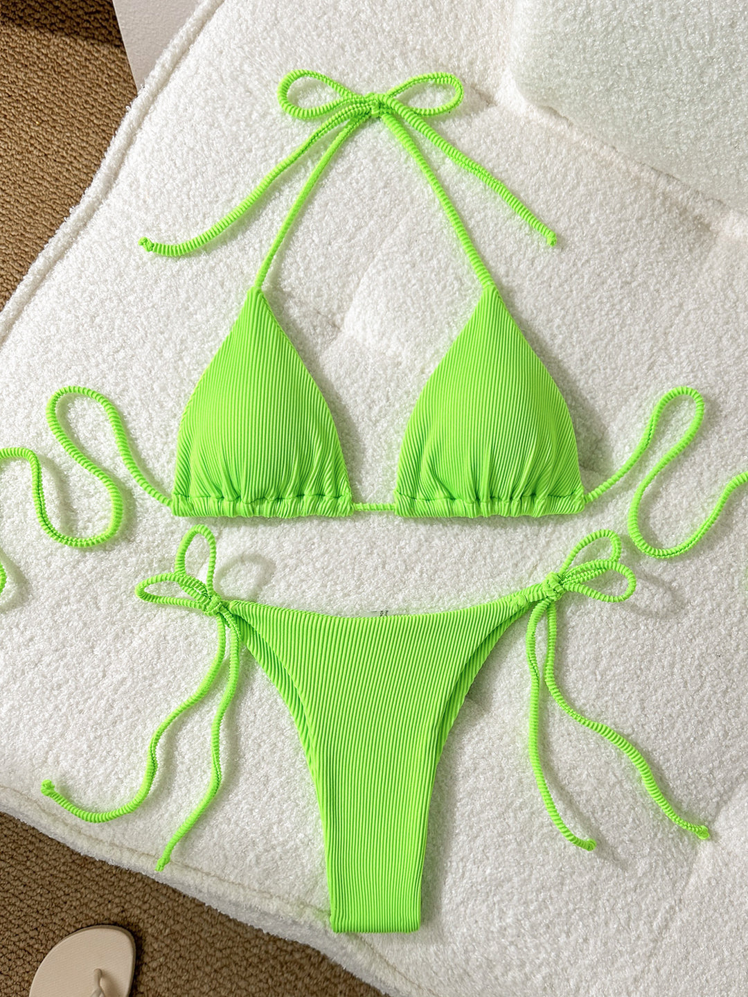 Damen Triangel-Bikini mit elastischen Bindebändern und Ripp-Optik R&B