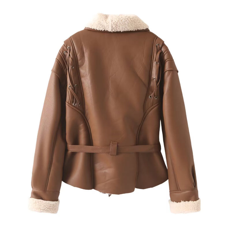 Damen Kunstlederjacke mit warmem Teddyfutter und eleganten Schnürdetails R&B