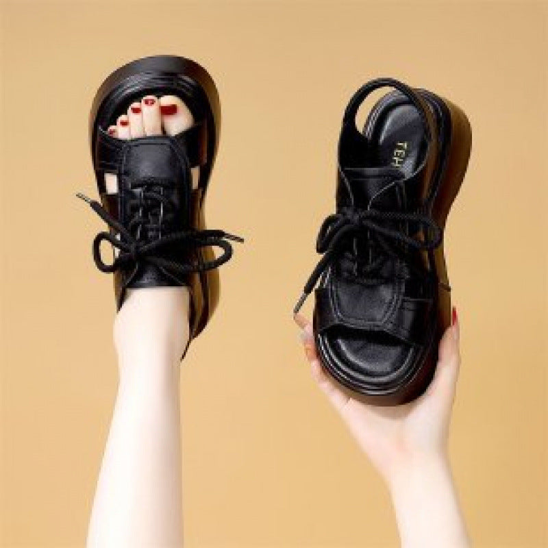 Damen Sportliche Sandalen mit modischem Schnür-Design und komfortabler Sohle R&B