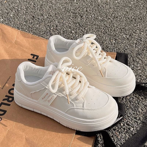 Damen Sportliche Sneakers mit polsternder Sohle und klassischem Design R&B
