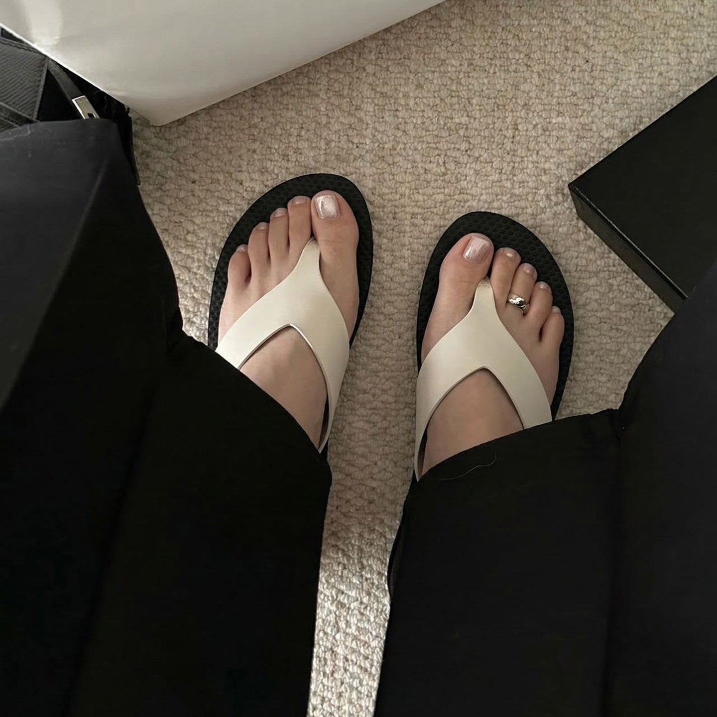 Damen Flip-Flops aus hochwertigem, strapazierfähigem Material R&B
