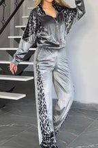 Damen Sportanzug mit modernem Animal-Print R&B