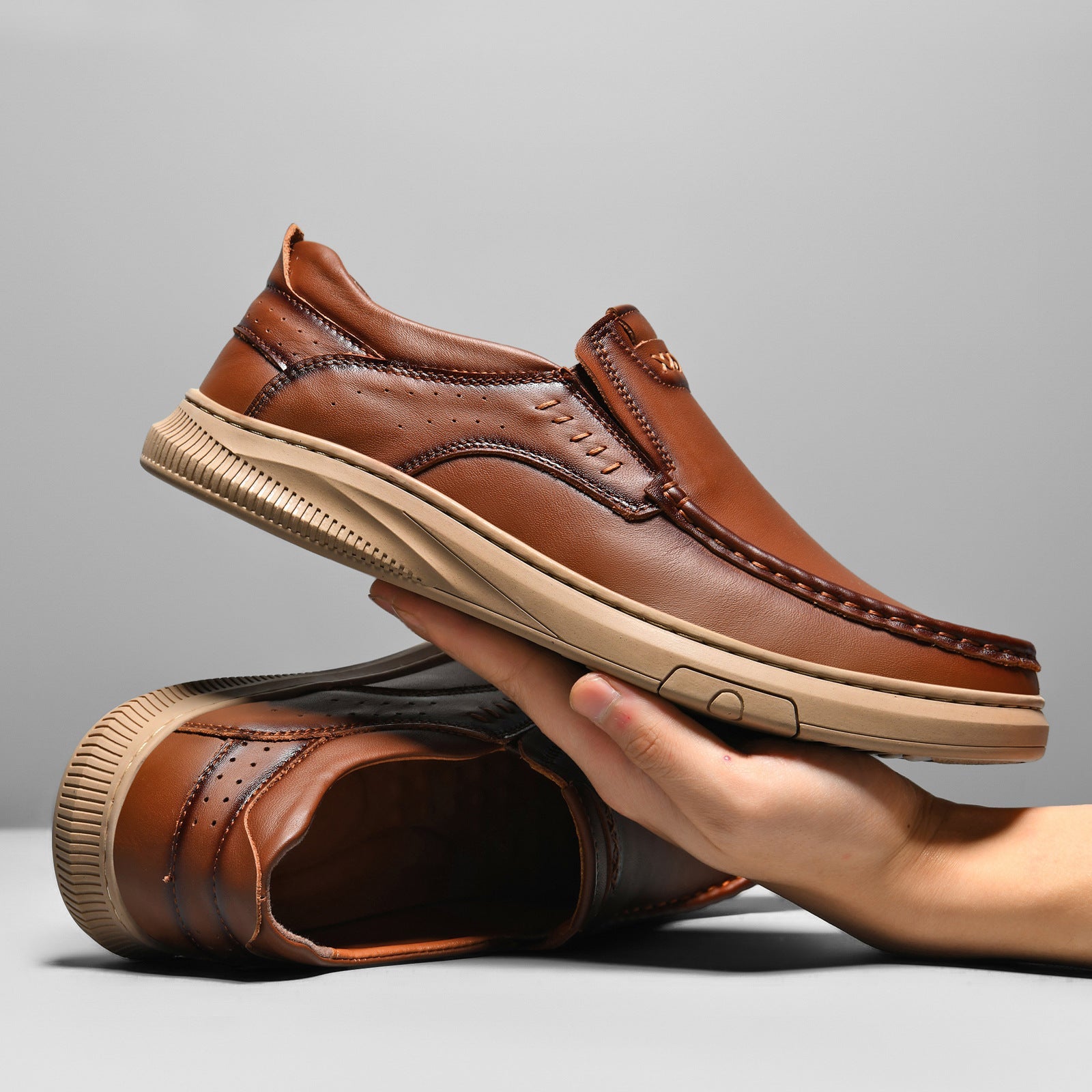 Herren Elegante und komfortable Leder Slipper R&B