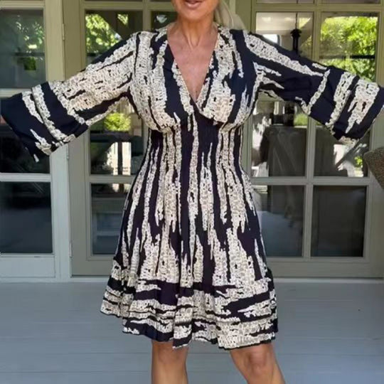 Damen Sommerkleid mit eleganten Volantärmeln und V-Ausschnitt R&B