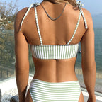 Damen Hochgeschnittener Bikini mit modischen Streifen und verstellbaren Trägern R&B
