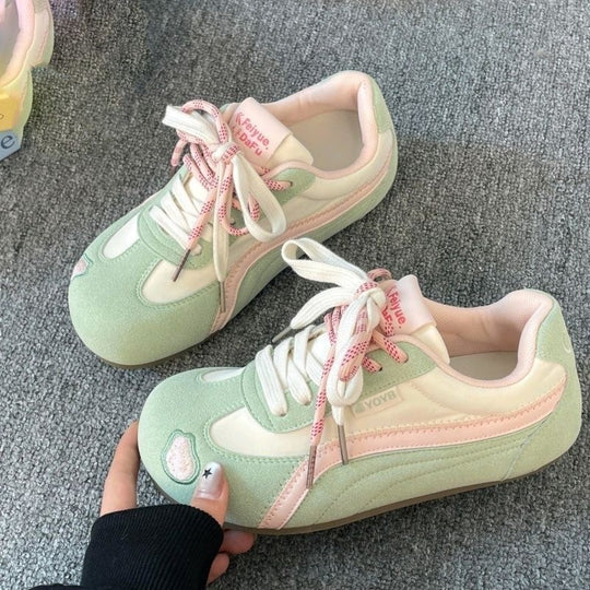 Damen Sportliche Sneaker mit atmungsaktiver Oberflächenstruktur und flexiblem Komfortdesign R&B