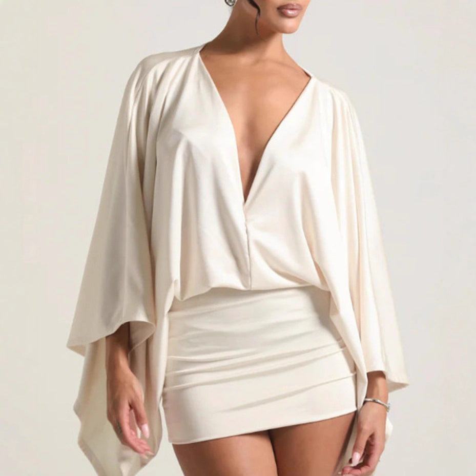 Damen nan Cape-Minikleid mit tiefem V-Ausschnitt, Fledermausärmeln und tailliertem Minirock R&B