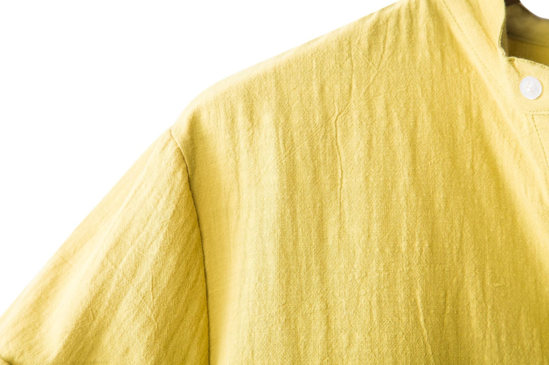 Herren Kurzarmhemd mit Knopfdetails und legerem Stehkragen