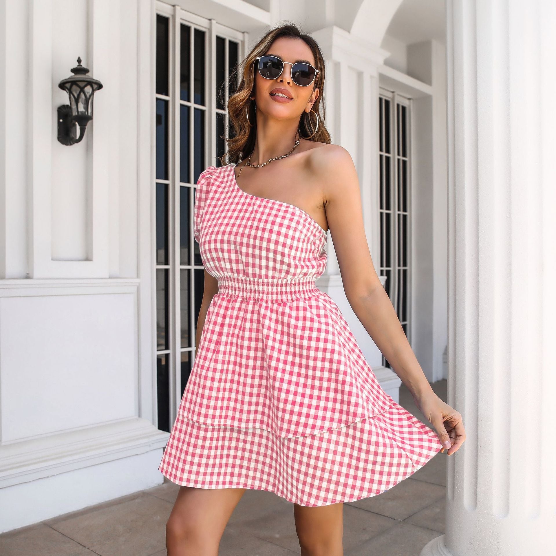 Damen Langarm-Kleid mit einseitigem Träger und lässigem Karomuster R&B