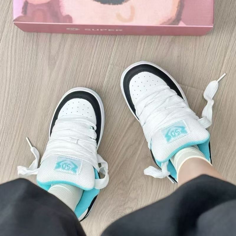 Damen Sneaker mit atmungsaktivem Mesh-Obermaterial und stoßdämpfender Sohle R&B