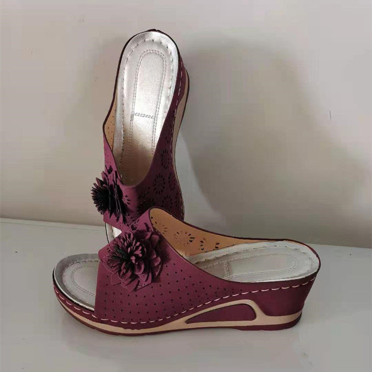 Damen komfortable Pantolette mit floralen Applikationen R&B