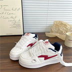 Damen Sneakers mit süßem Tierdesign und flauschigen Details
