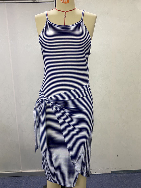 Damen Wickelkleid mit auffälligem Streifenmuster und taillierter Silhouette R&B
