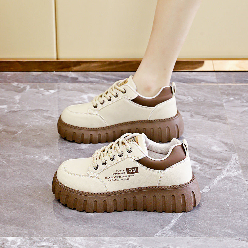 Damen modische Plattform Sneakers mit dynamischem Design und dämpfender Sohle R&B