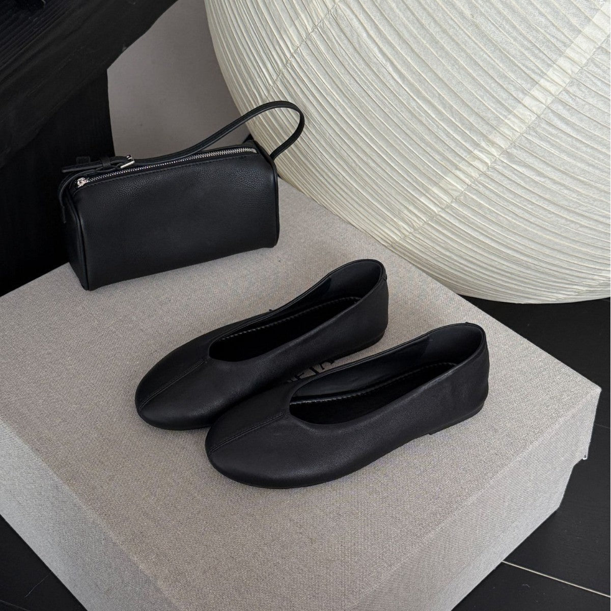 Damen Elegante und bequeme Ballerinas aus hochwertigem Leder mit praktischem Schlupfdesign R&B