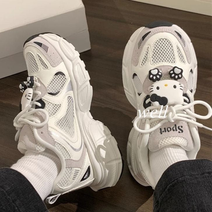 Damen Sport Sneakers mit einzigartigen Hello Kitty Ornamenten R&B