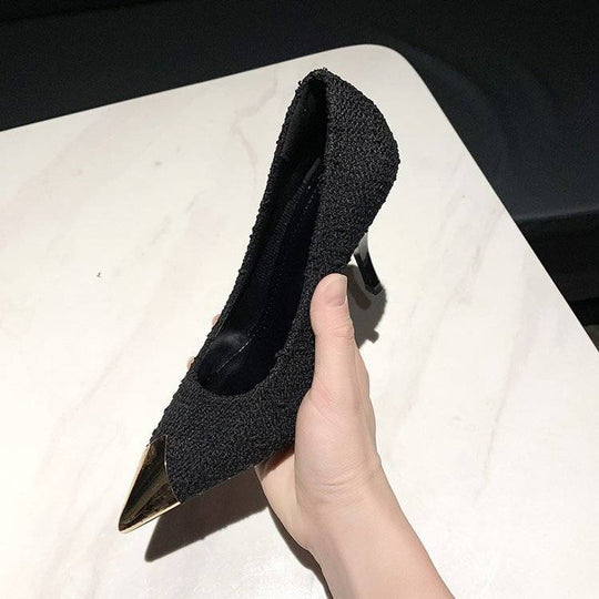 Damen elegante spitze Pumps mit metallic Akzenten R&B