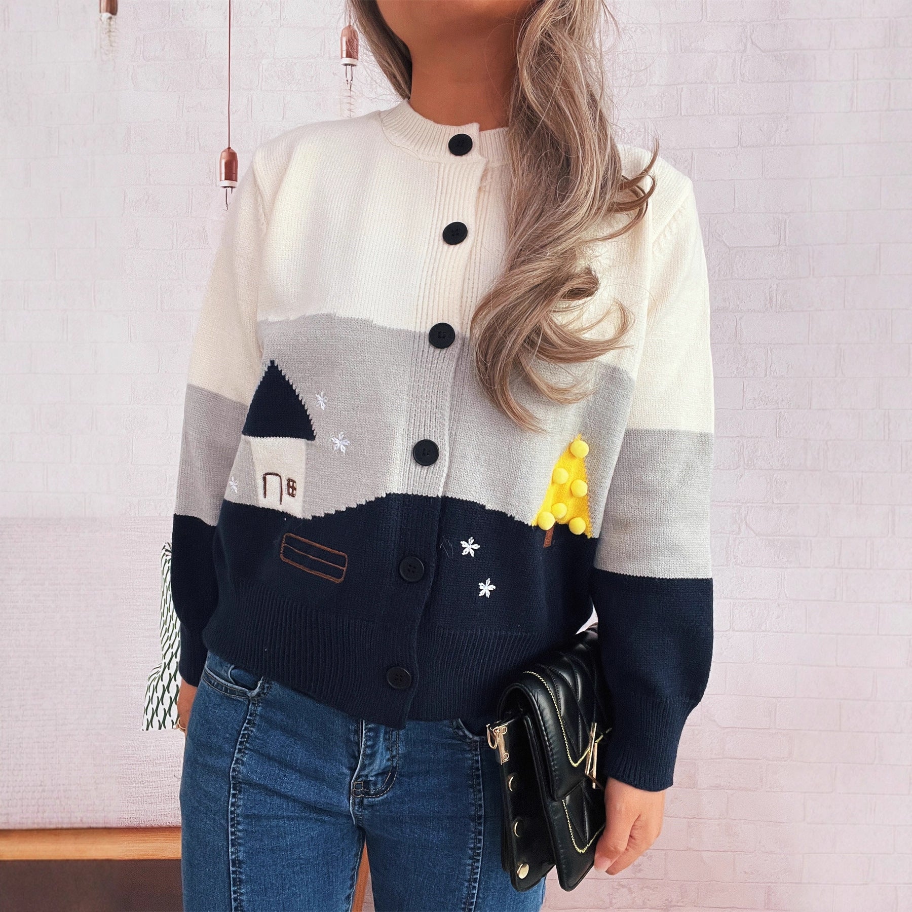 Damen Strickjacke mit festlichem Motiv und Knopfdetails R&B