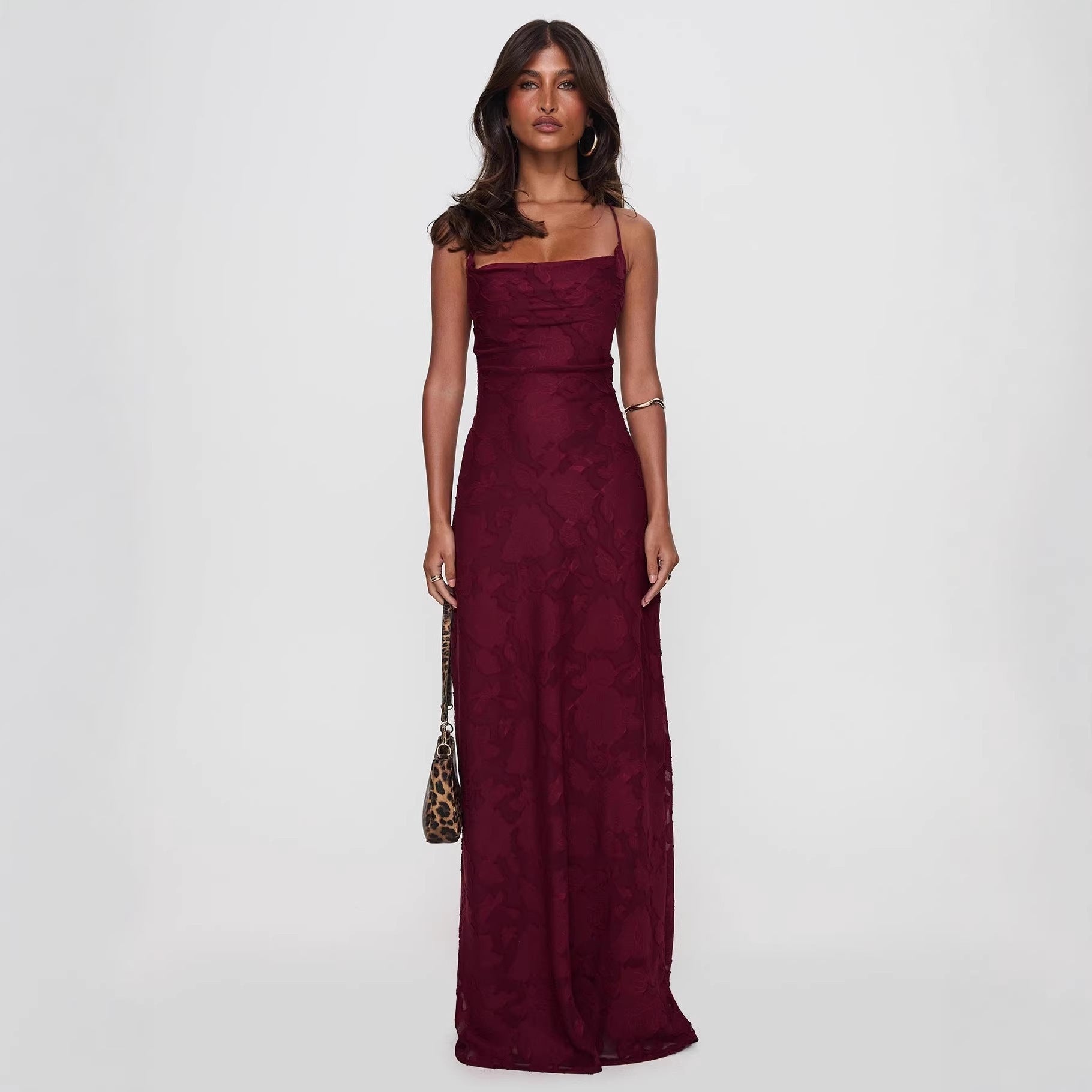 Damen Elegantes und figurumspielendes Abendkleid mit floralen Applikationen R&B