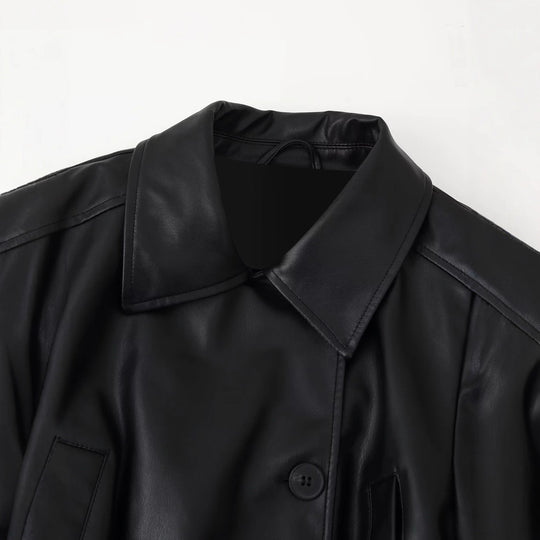 Damen Kunstlederjacke mit eleganten Knopfdetails und Gürteldesign R&B