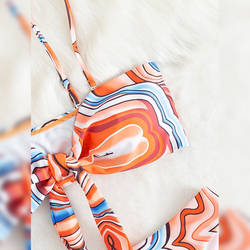 Damen Bandeau-Bikini mit verspieltem Wickeldesign und buntem Muster R&B