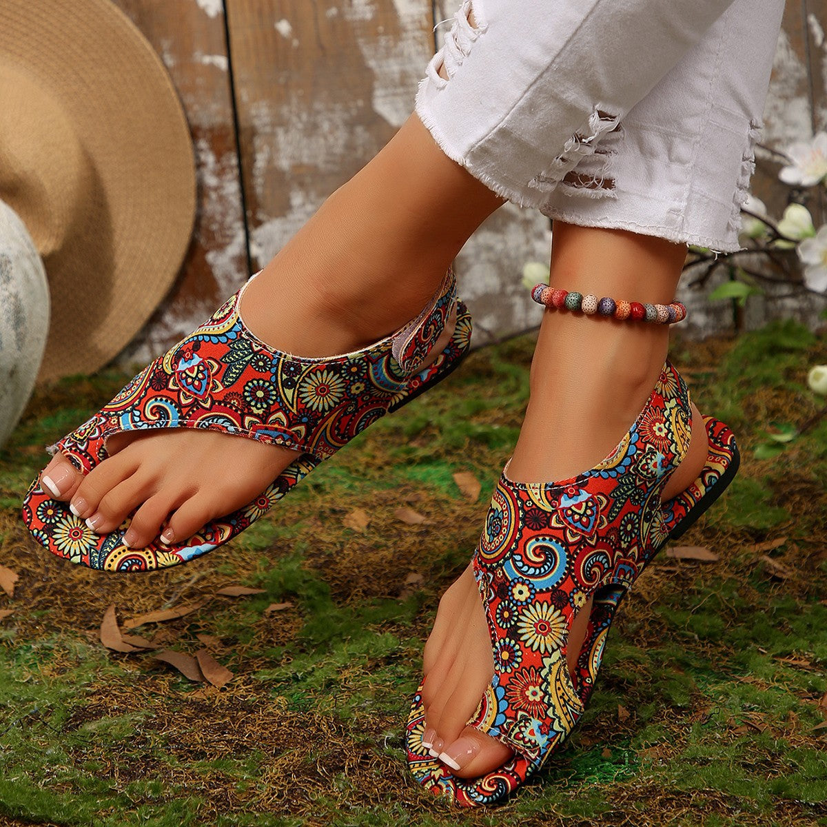 Damen modische Sandalen mit floralem Muster und komfortablem Fußbett R&B