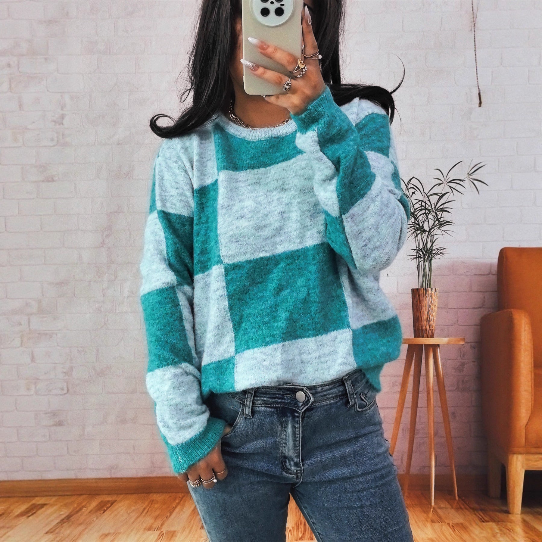 Damen Grobstrickpullover mit modernem Karomuster und lässigem Schnitt R&B