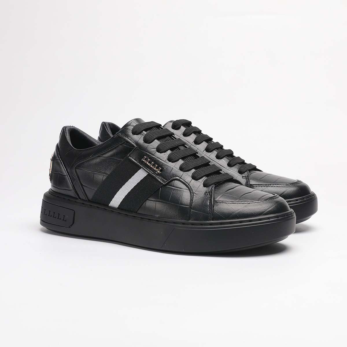 Damen Modische Sneakers mit innovativem Obermaterial und robustem Design R&B