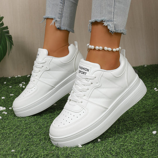 Damen Sneakers mit maximalem Tragekomfort und trendiger Plateau-Sohle R&B
