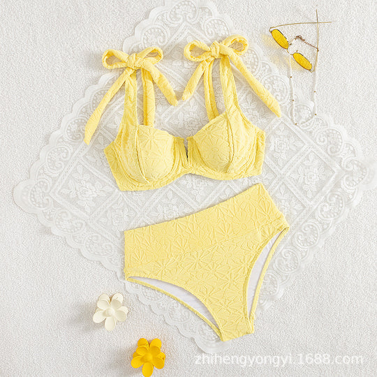 Damen Hochgeschnittener Bikini mit verspieltem Bindungssystem R&B