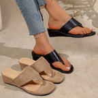 Damen Wedge-Sandalen mit komfortablem Fußbett und modischer Schnalle