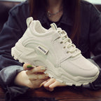 Damen Sportliche Sneakers mit rutschfester Sohle und gepolsterter Innensohle R&B