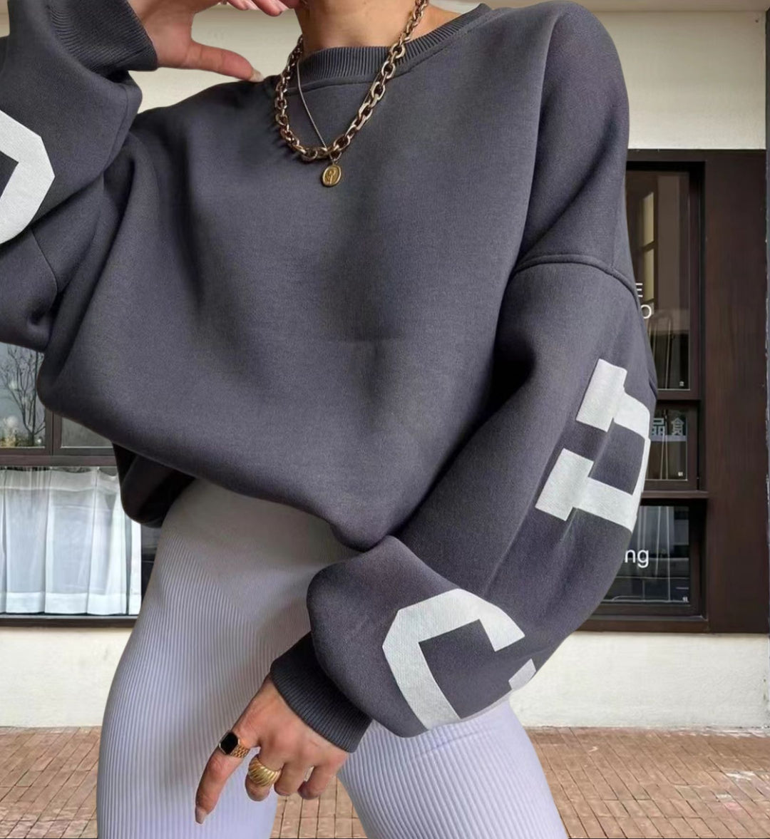 Damen Oversized Sweatshirt mit grafischen Akzenten R&B