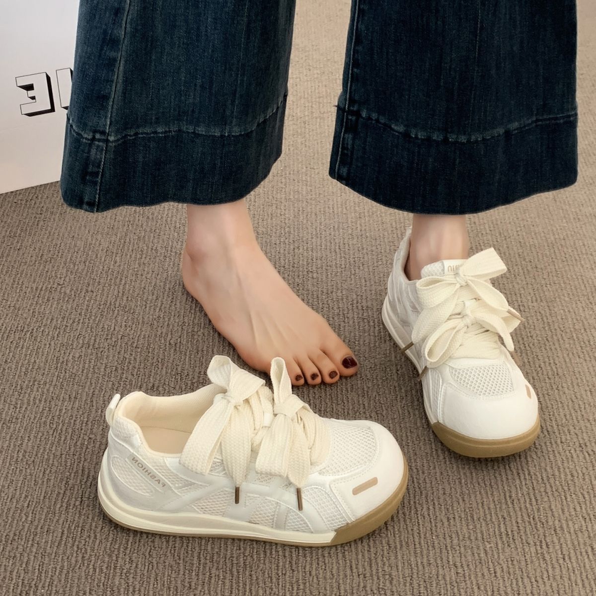 Damen Sneaker mit atmungsaktivem Mesh-Obermaterial und einzigartigem Schleifen-Design