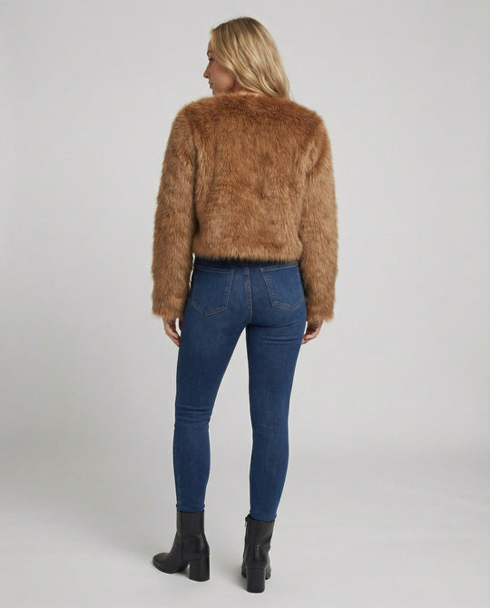 Damen Flauschige Kurzjacke R&B