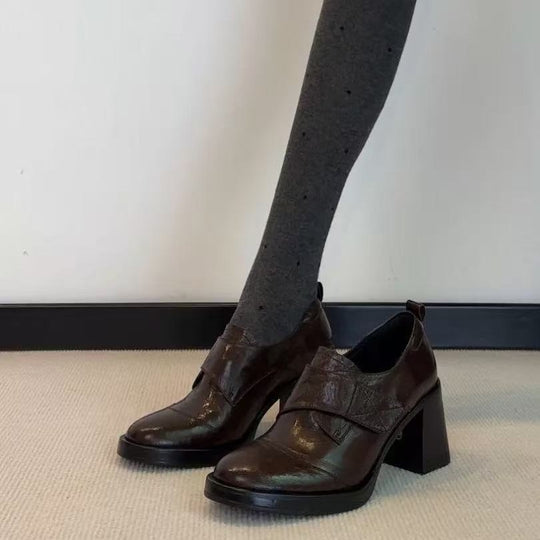 Damen modische Halbschuhe mit breitem Klettverschluss R&B